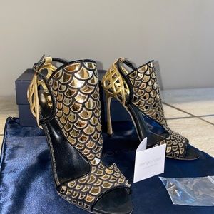Sergio Rossi Leather Black & Gold Pumps 38 (8 US)